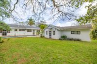  of property in Athlone Park