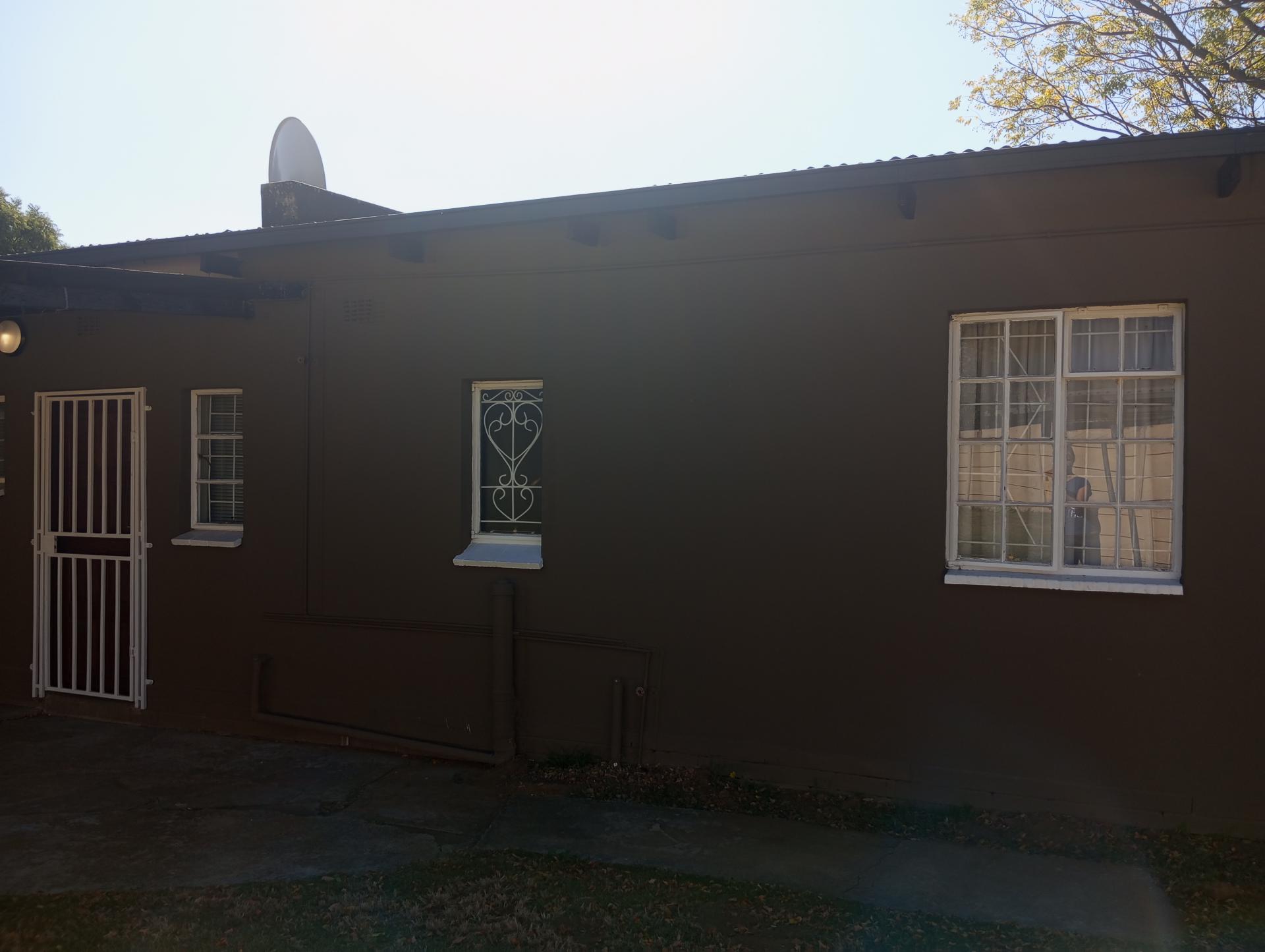 of property in Crown Gardens