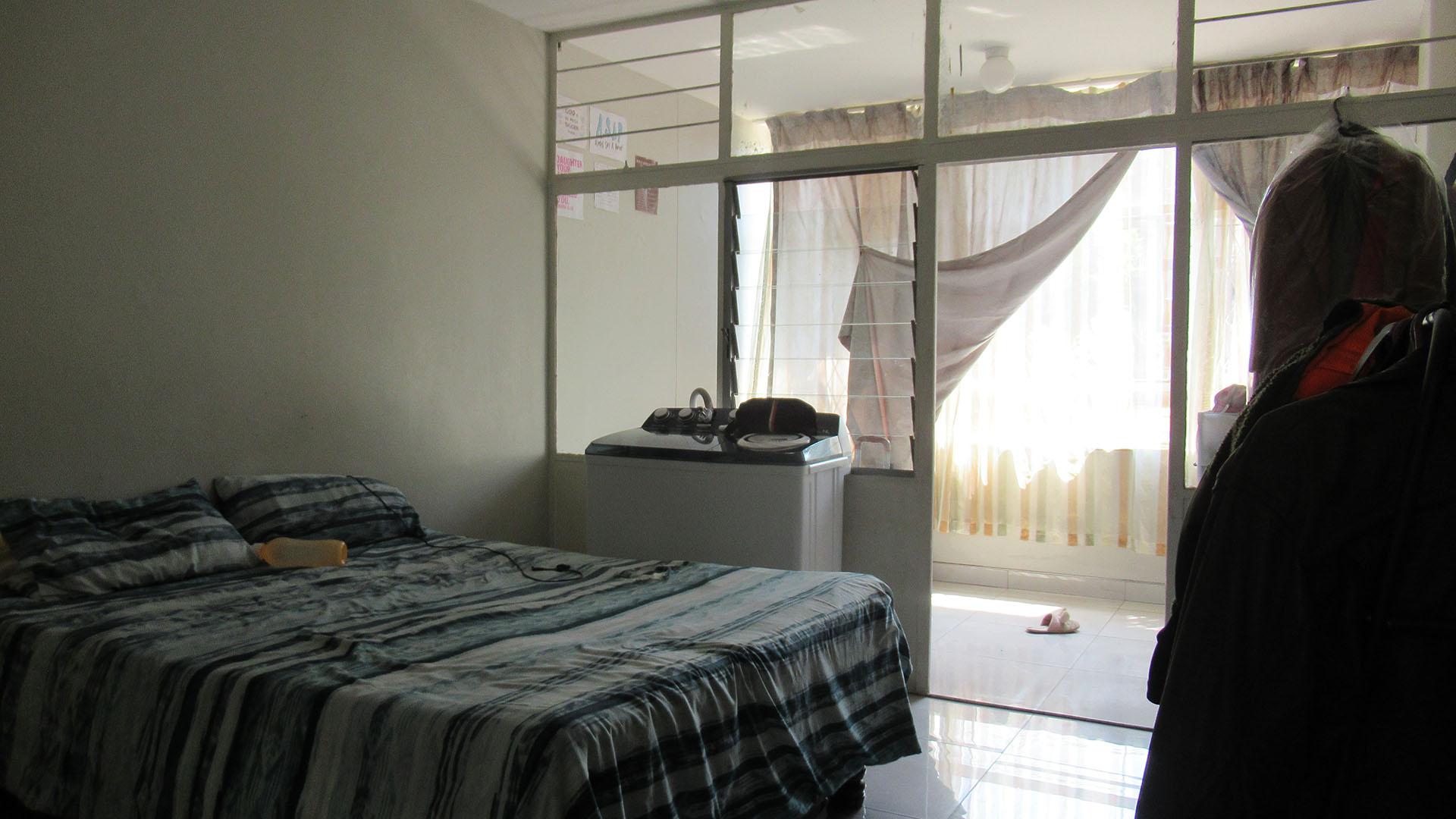Main Bedroom - 17 square meters of property in Dinwiddie