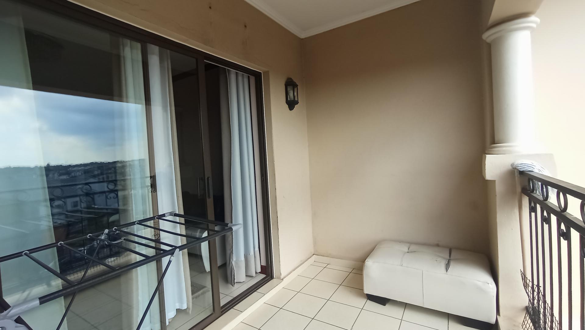 Balcony - 8 square meters of property in Summerset