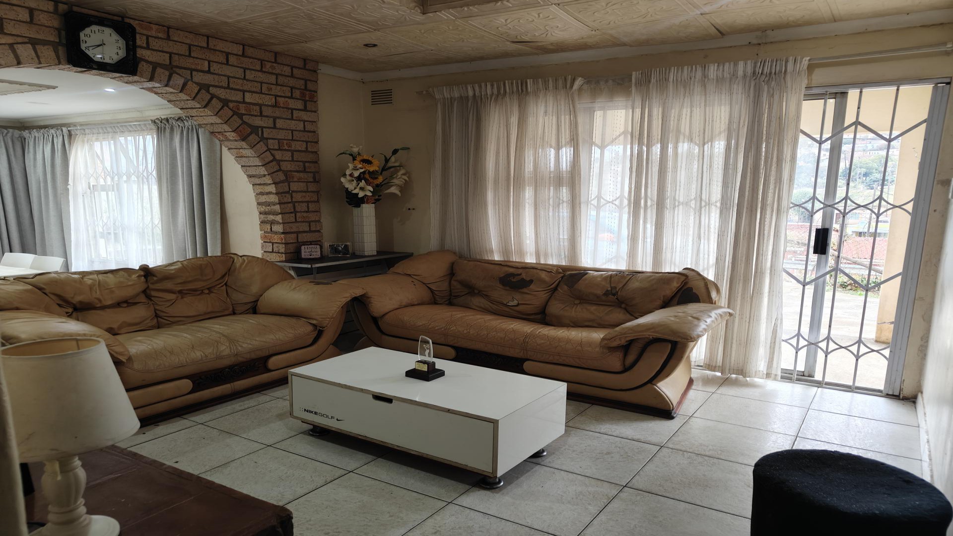 Lounges of property in Ohlanga