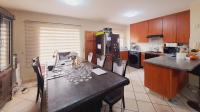 Dining Room of property in Halfway Gardens