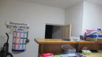 Study - 13 square meters of property in Mondeor
