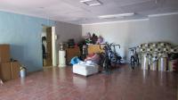 Entertainment - 56 square meters of property in Mondeor