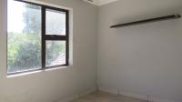 Bed Room 4 - 10 square meters of property in Mondeor