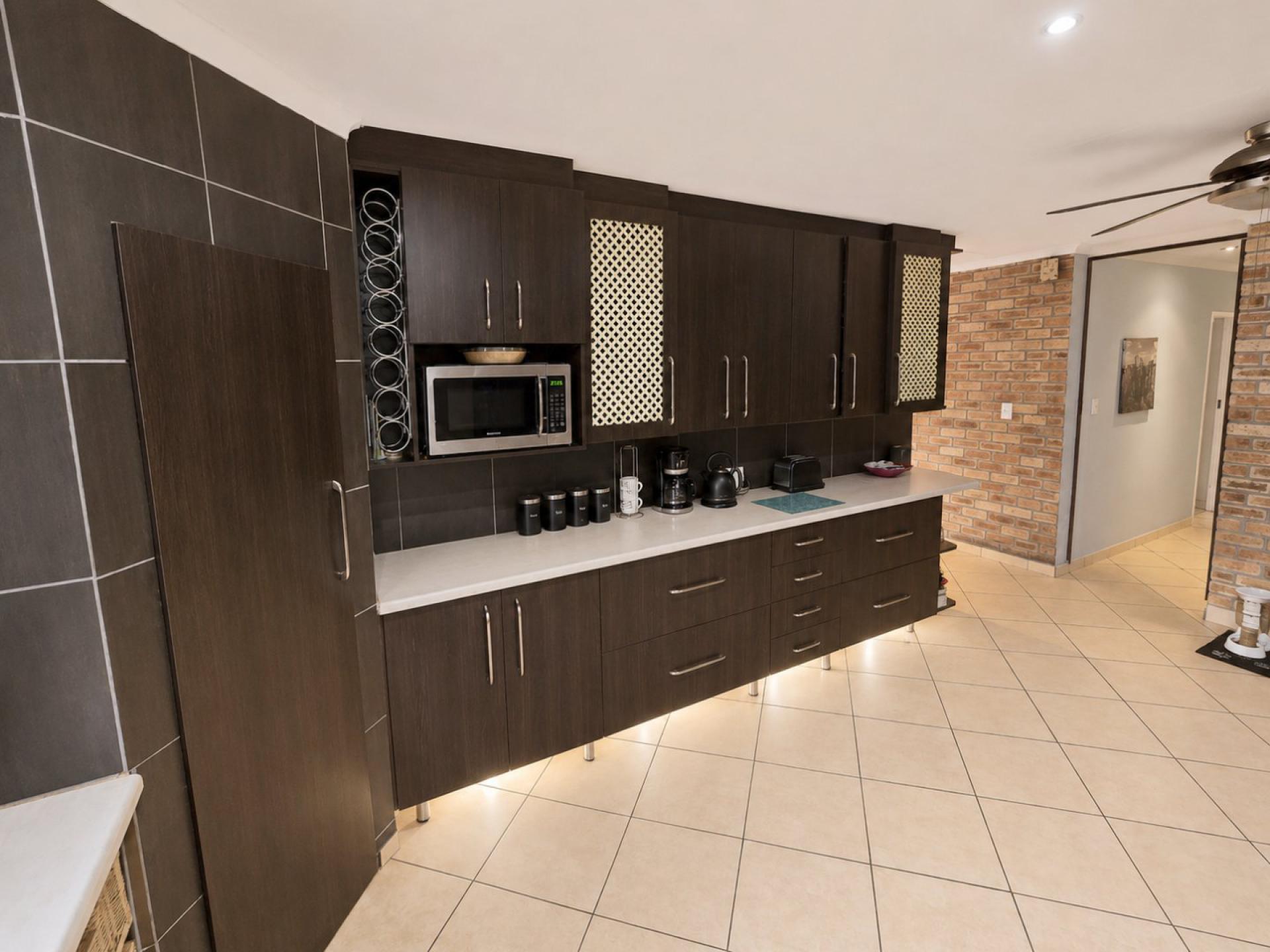  of property in Doornpoort