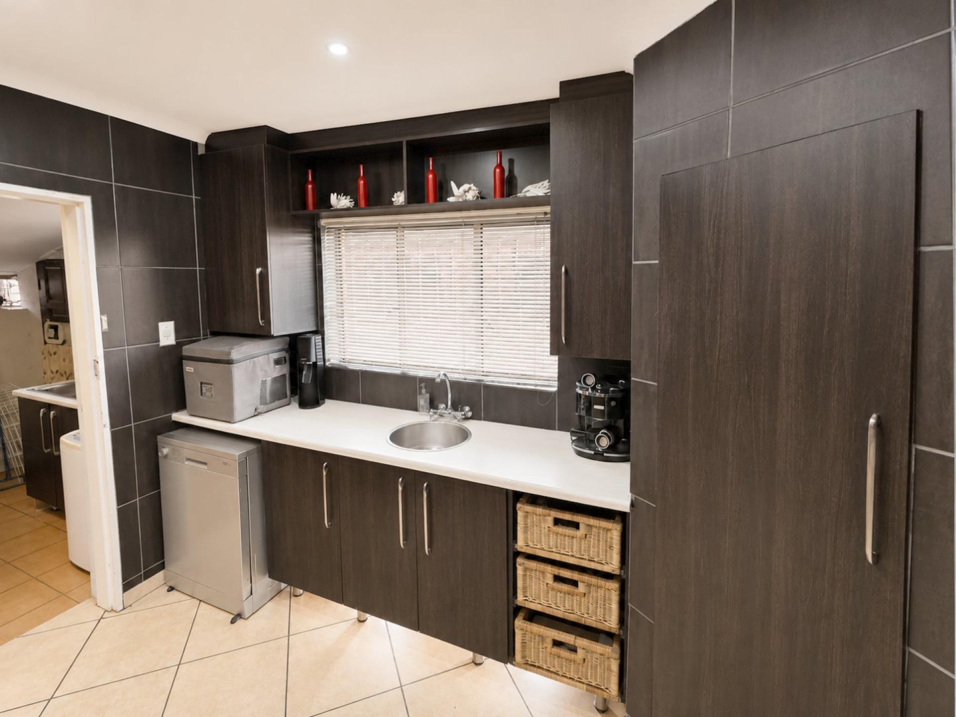  of property in Doornpoort