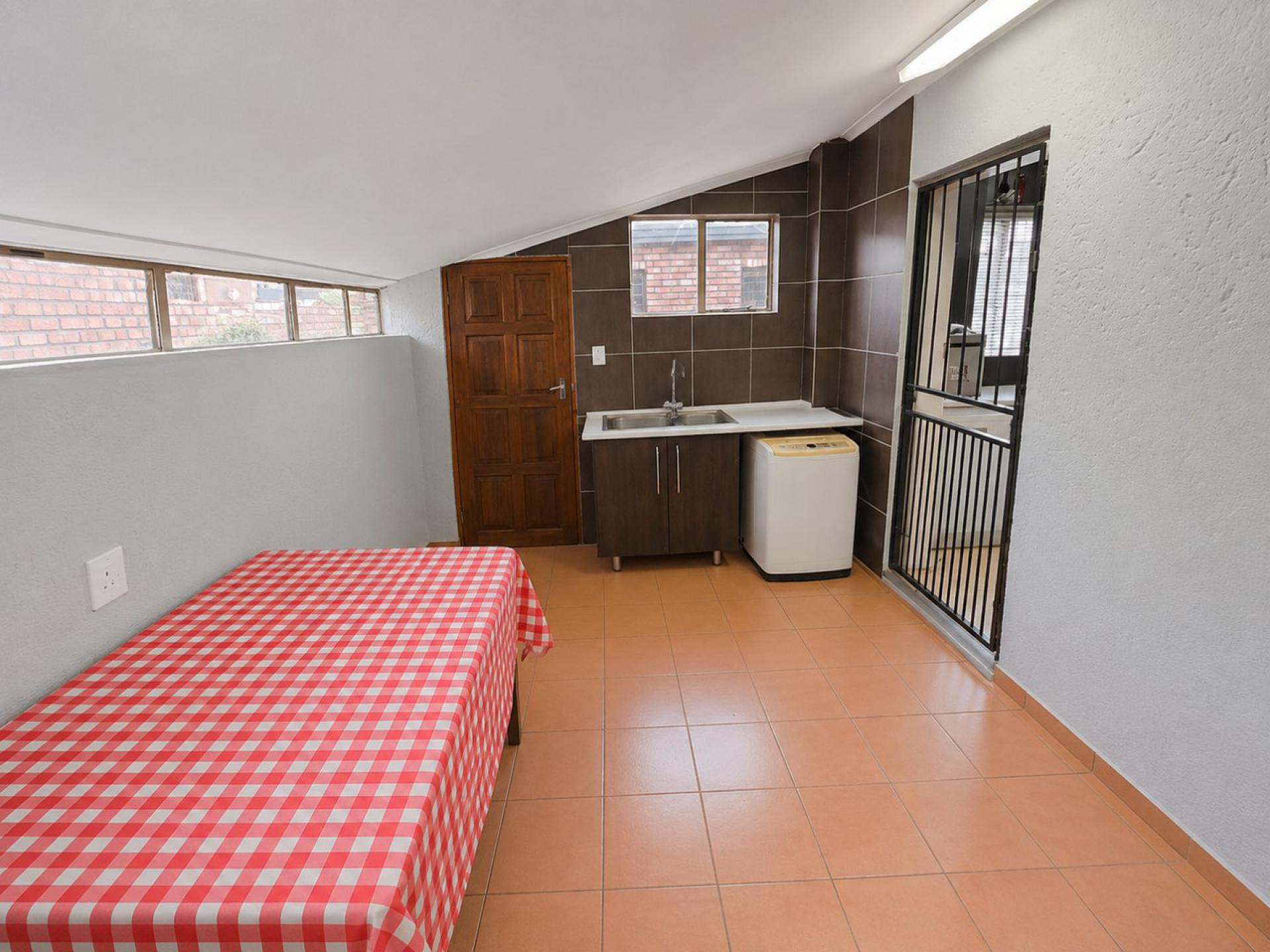  of property in Doornpoort