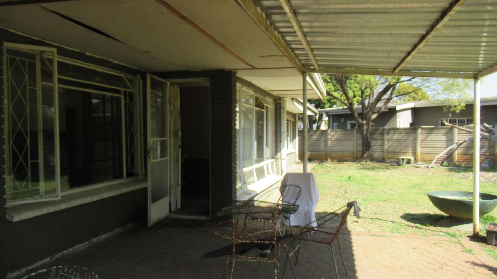 Patio - 31 square meters of property in Arcon Park