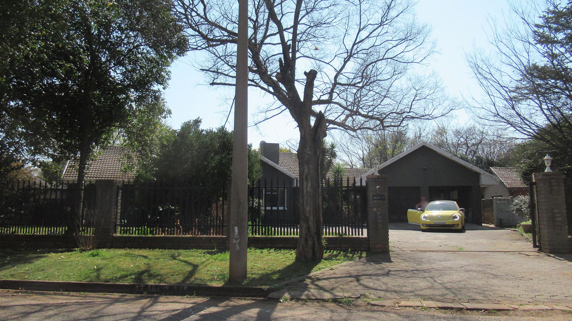 Front View of property in Arcon Park