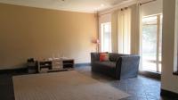 Lounges - 43 square meters of property in Arcon Park