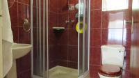 Bathroom 1 - 5 square meters of property in Arcon Park