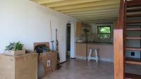 Lounges - 14 square meters of property in Lone Hill