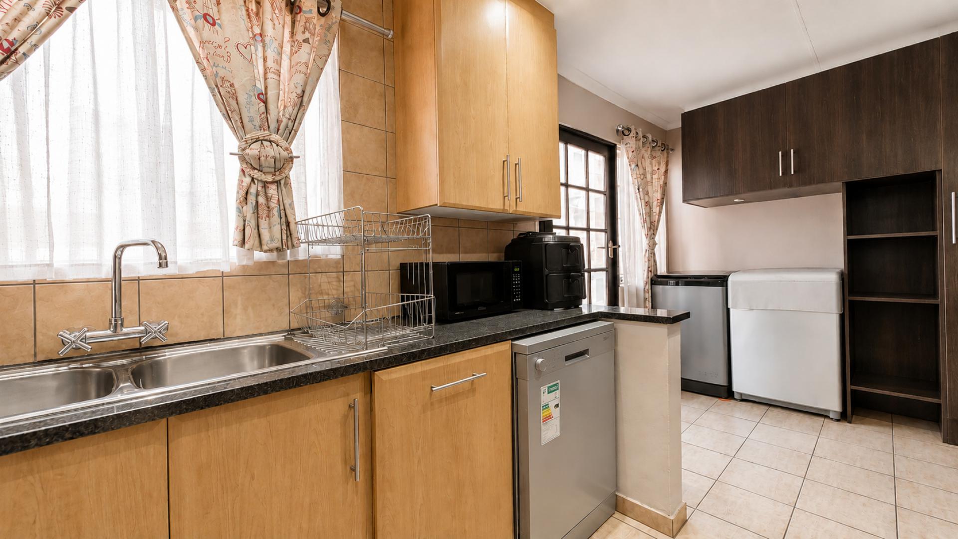  of property in Van Riebeeckpark