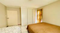 Bed Room 1 of property in Caversham Glen
