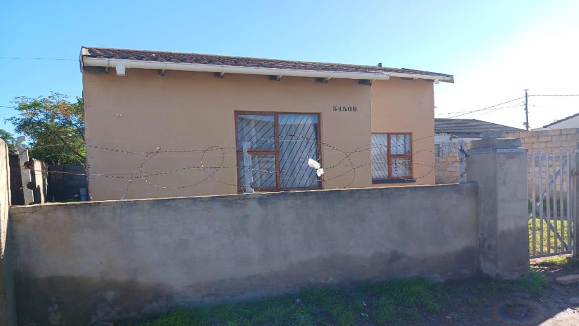 Front View of property in Ibhayi (Zwide)