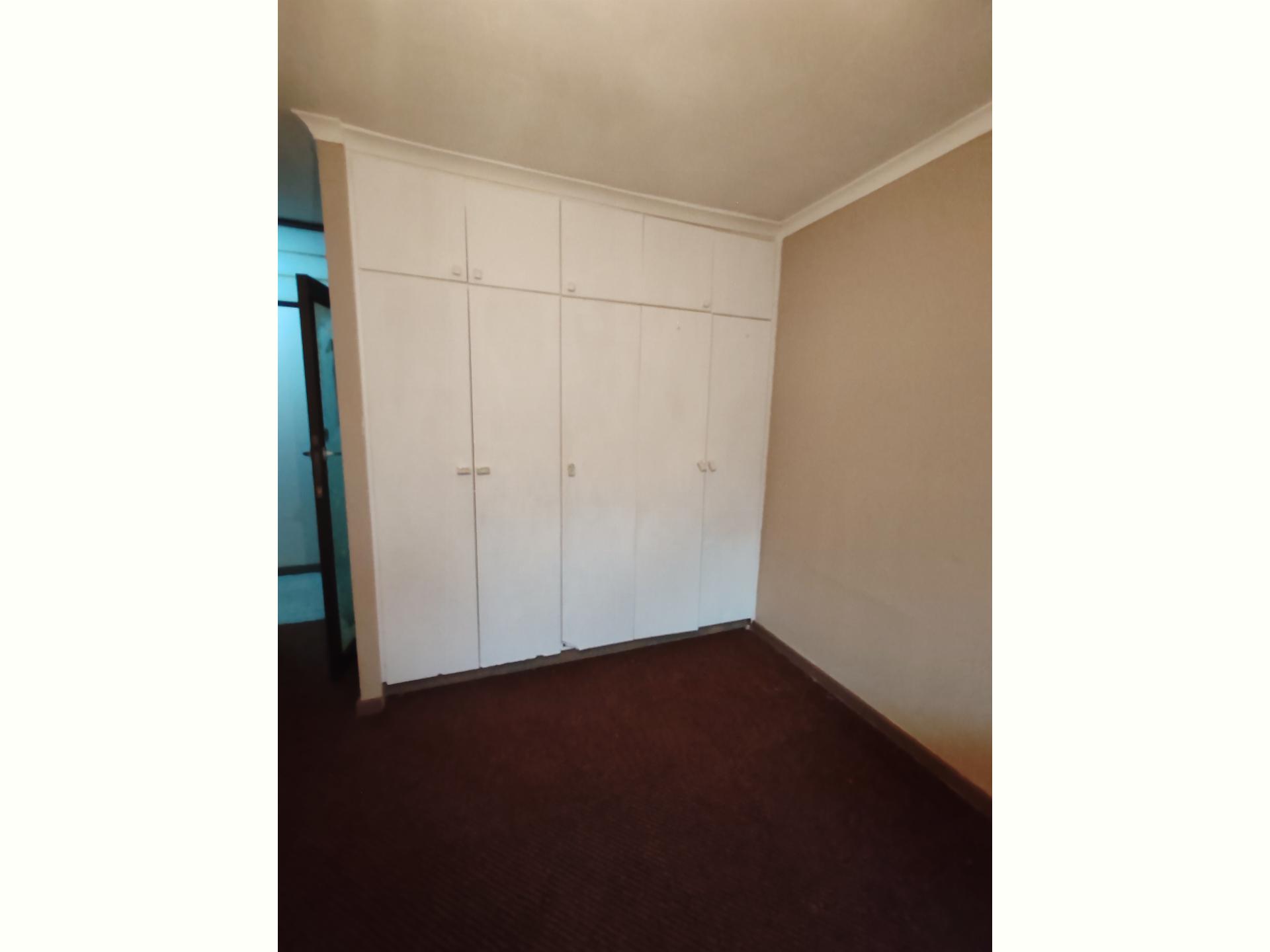  of property in Wentworth 