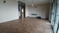Lounges of property in Wentworth 