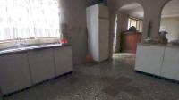 Kitchen of property in Wentworth 