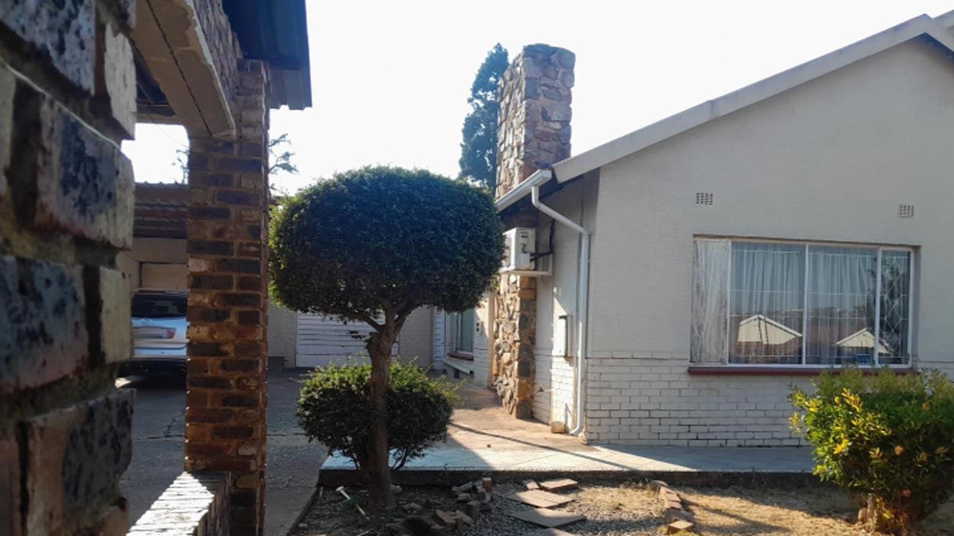 Front View of property in Edenvale
