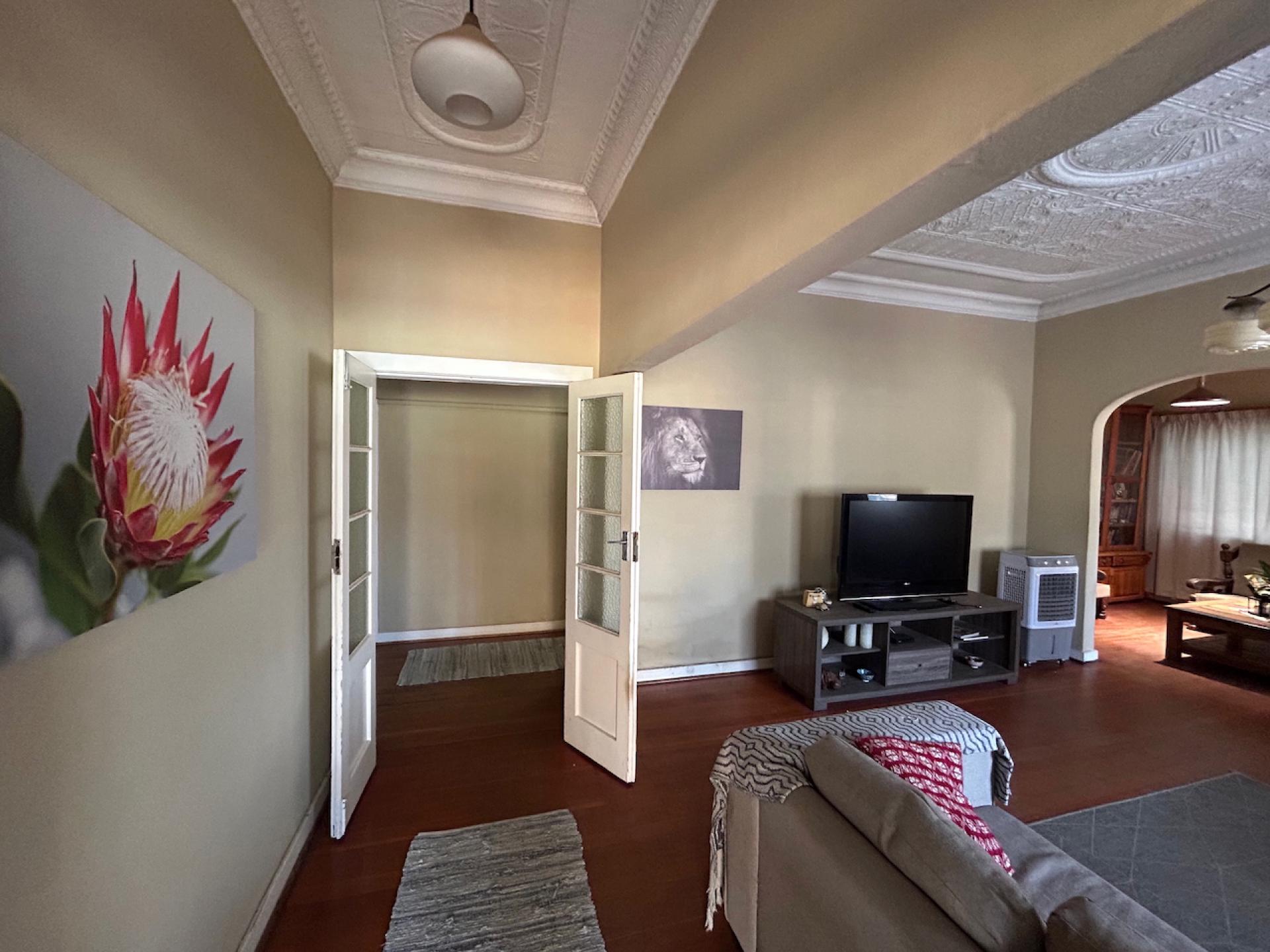  of property in Sunnyside