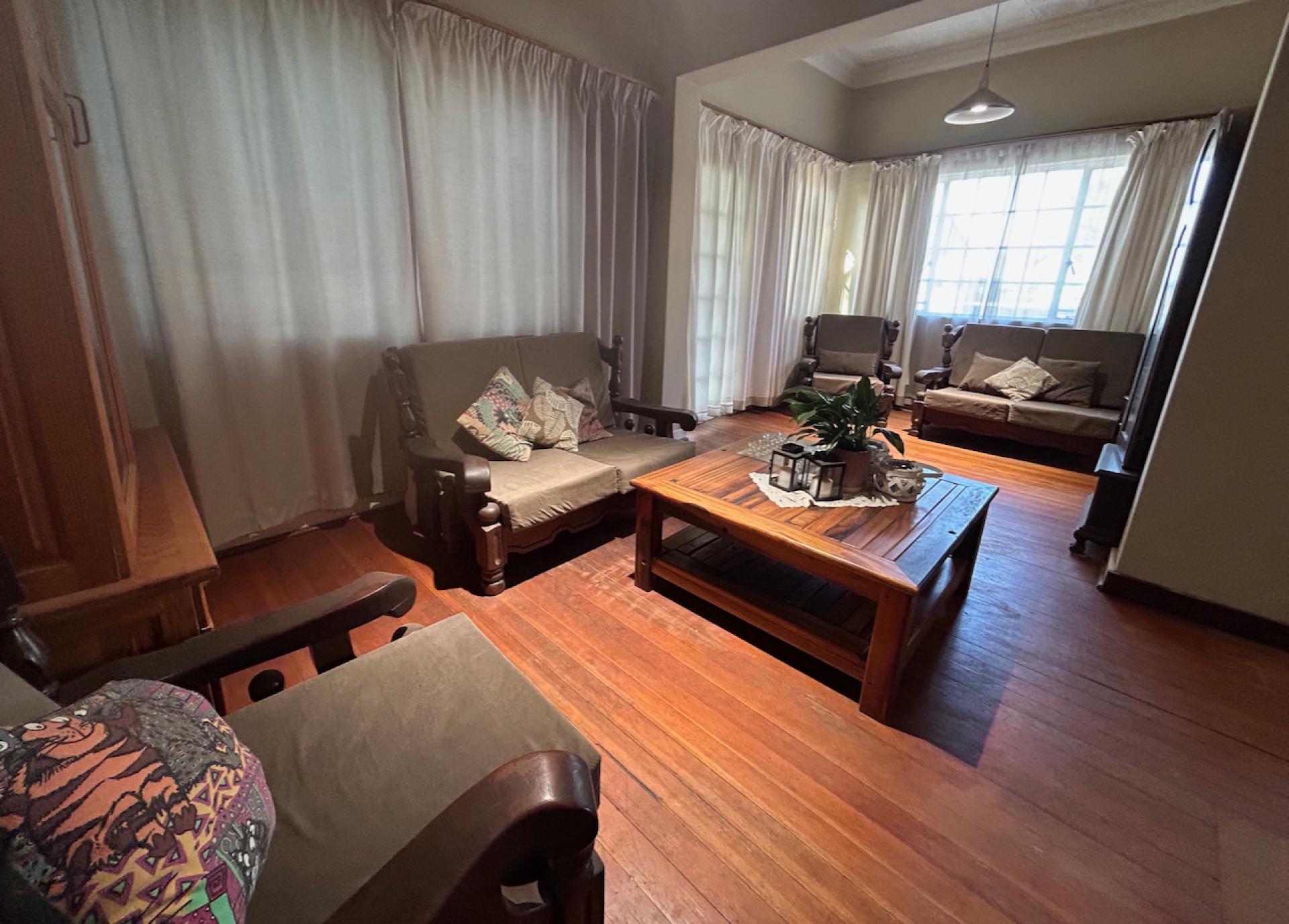  of property in Sunnyside