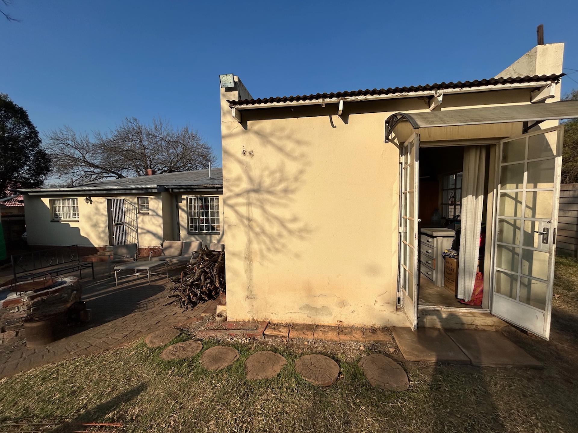  of property in Sunnyside