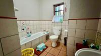 Bathroom 1 of property in West Acres