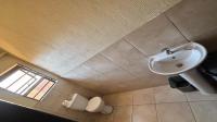 Bathroom 1 of property in Azaadville