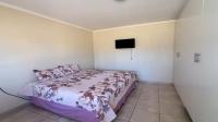 Bed Room 1 of property in Azaadville