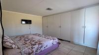 Bed Room 1 of property in Azaadville