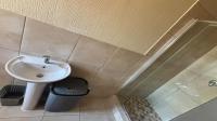 Bathroom 1 of property in Azaadville