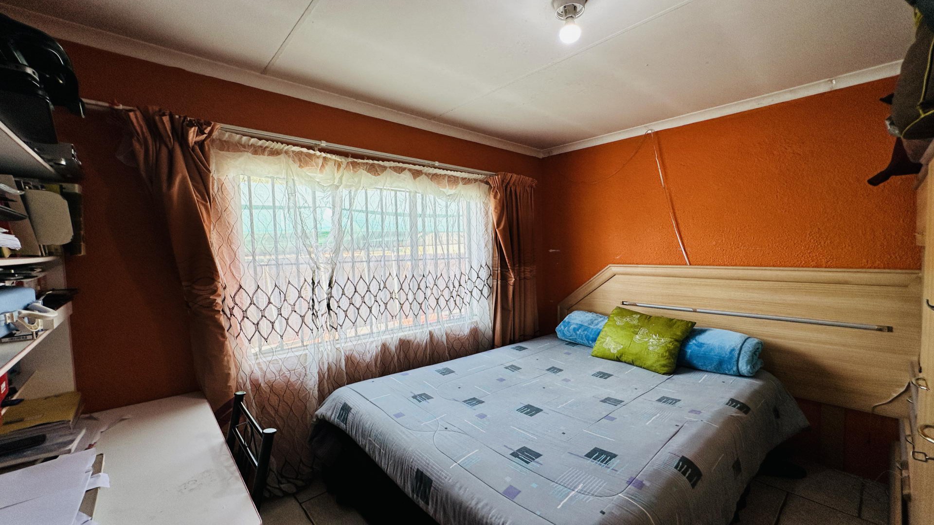 Bed Room 1 of property in Ormonde