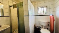 Bathroom 1 of property in Ormonde