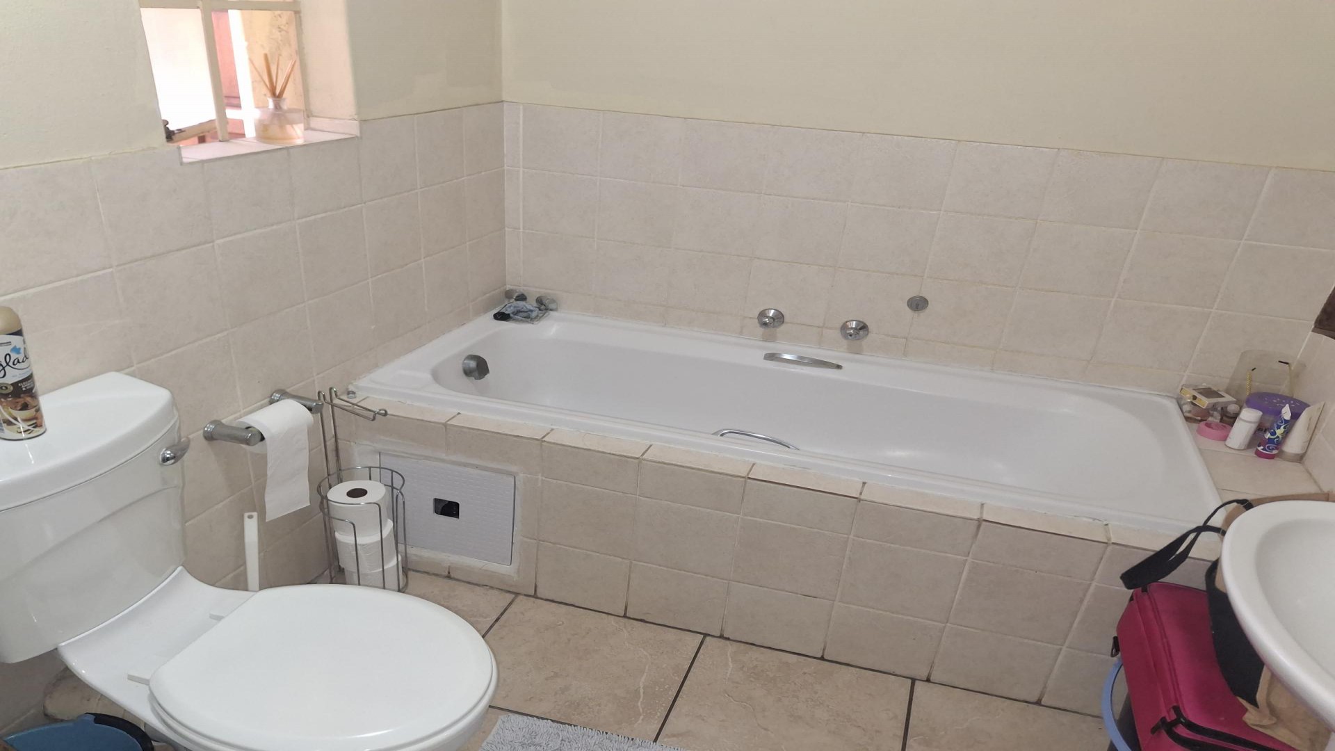 Bathroom 1 of property in Kosmosdal
