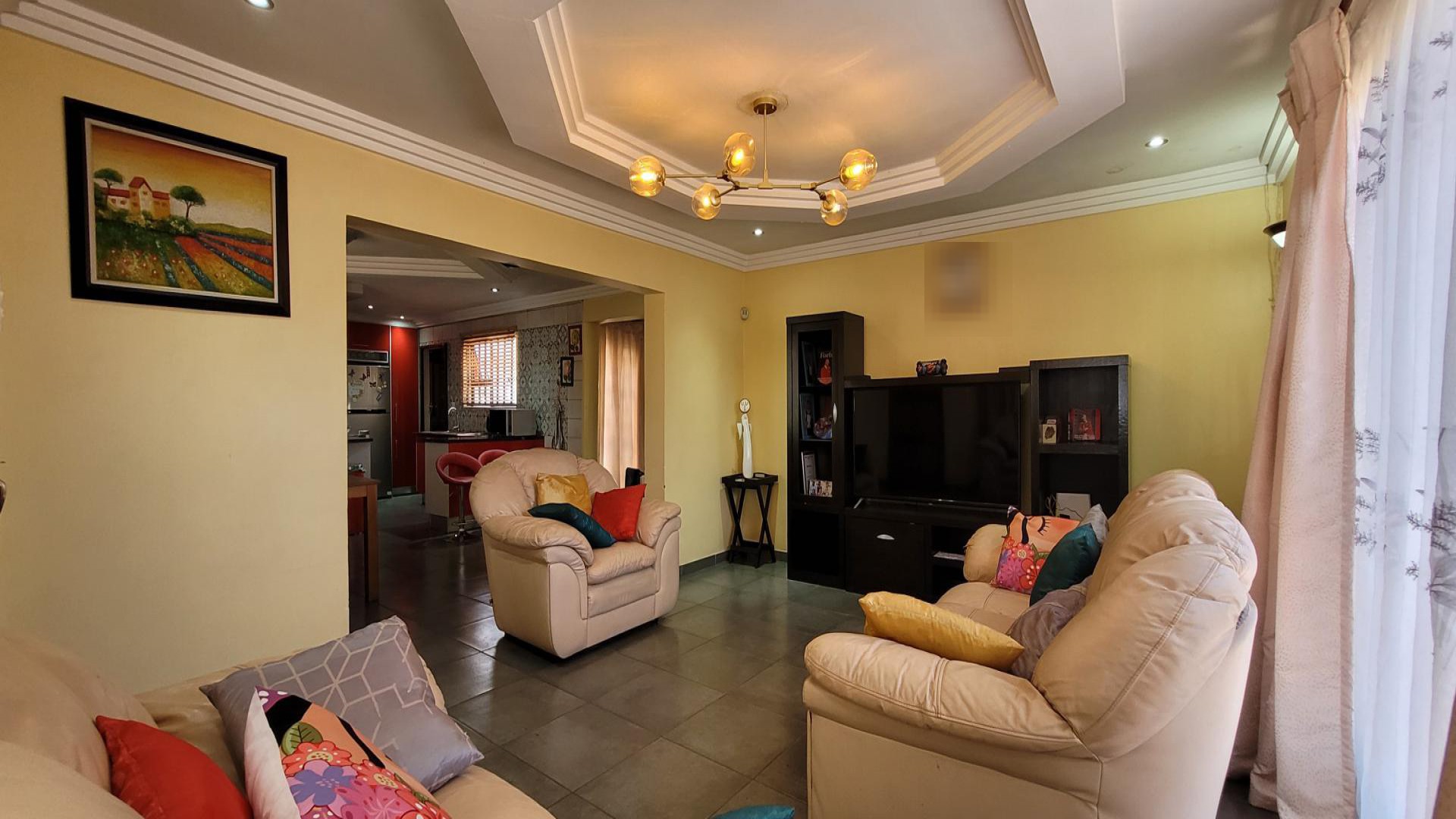Lounges of property in Sunward park