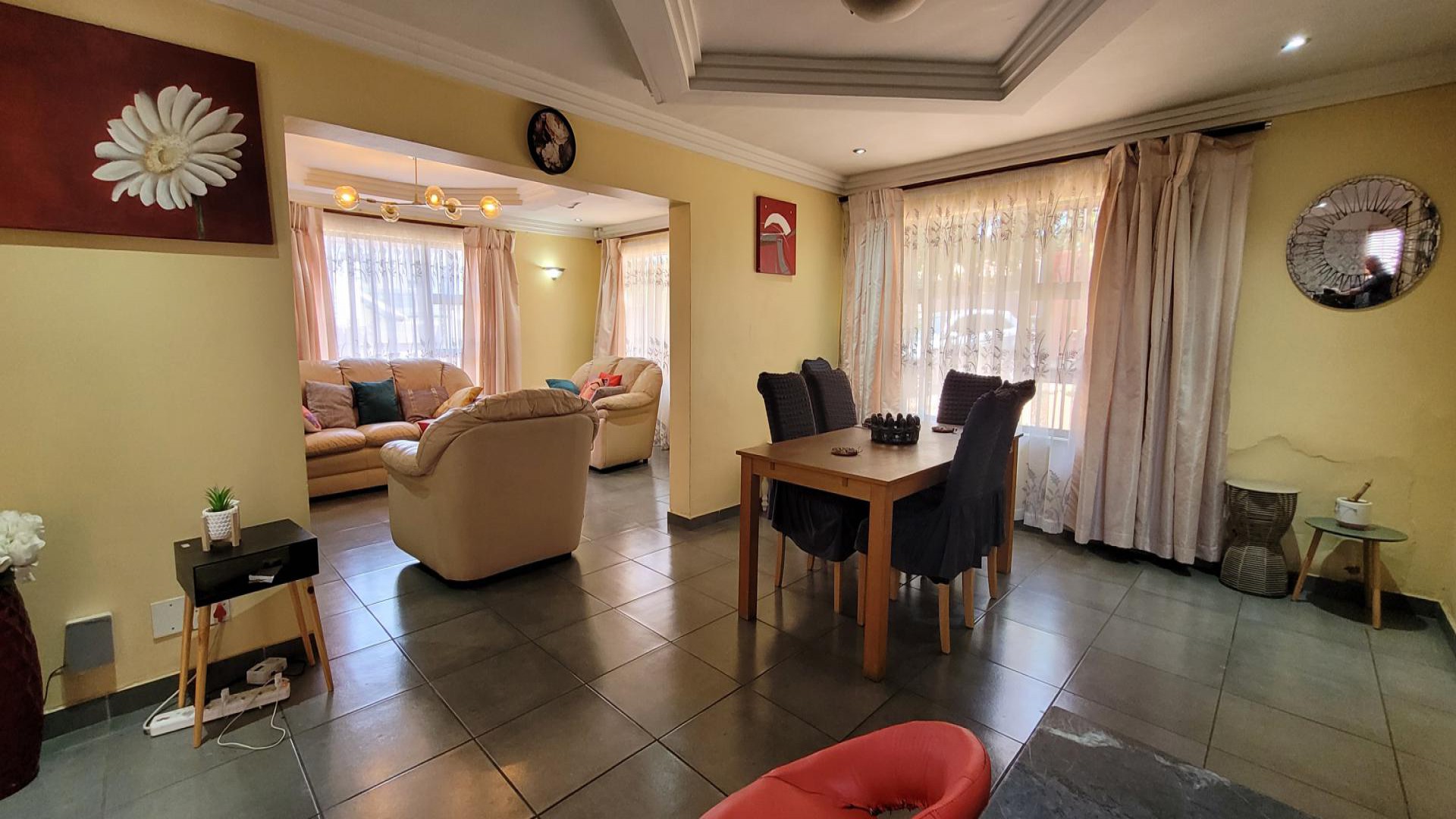 Dining Room of property in Sunward park