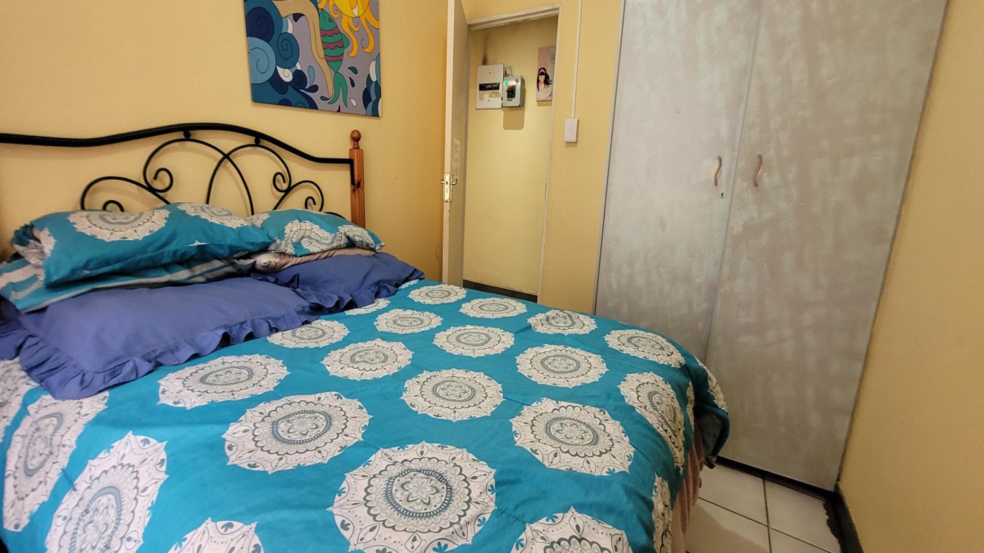 Bed Room 1 of property in Sunward park