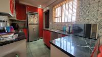 Kitchen of property in Sunward park