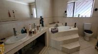 Bathroom 2 of property in Sunward park