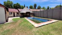 Swimming Pool of property in Sunward park