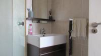 Main Bathroom - 3 square meters of property in Noordhang