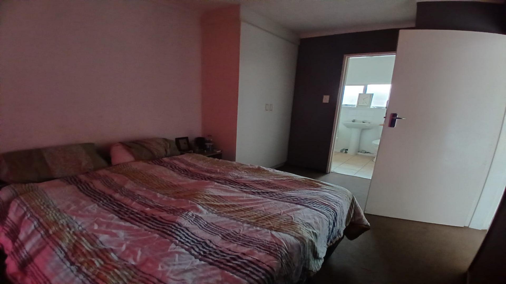Bathroom 1 - 4 square meters of property in Caversham Glen