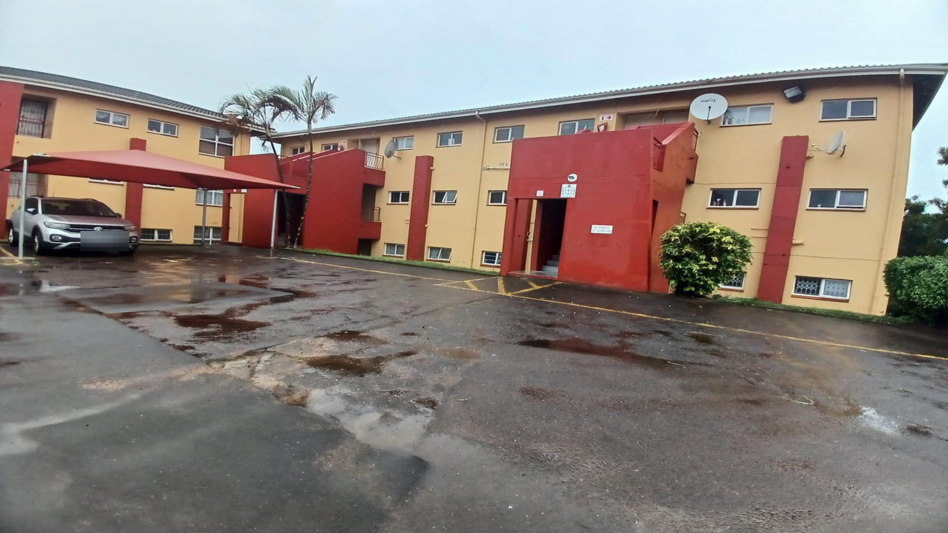 Front View of property in Caversham Glen