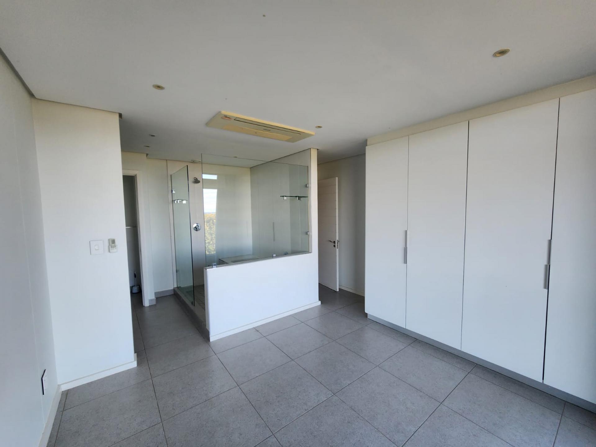  of property in Hillhead