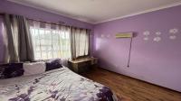 Bed Room 2 - 9 square meters of property in The Hill