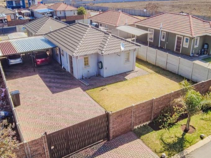 3 Bedroom House for Sale For Sale in Alberton - MR721321