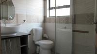 Bathroom 3+ - 5 square meters of property in Brentwood Park AH