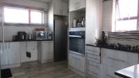 Kitchen - 16 square meters of property in Brentwood Park AH
