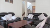 Lounges - 14 square meters of property in Brentwood Park AH